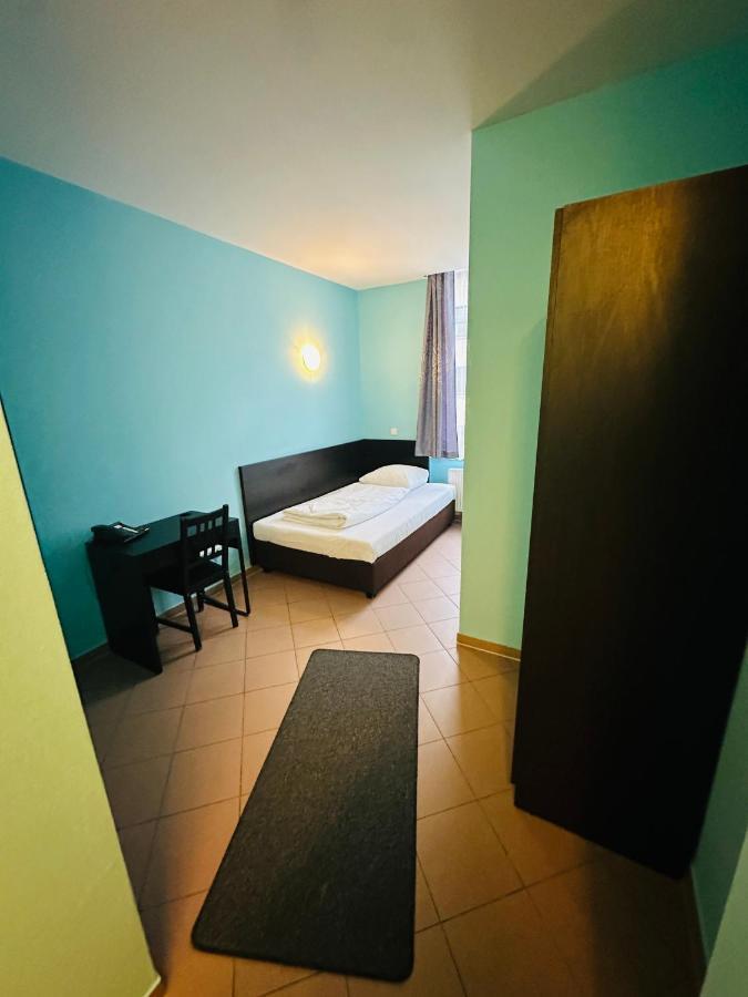 Angel Hotel Frankfurt nad Menem Zewnętrze zdjęcie